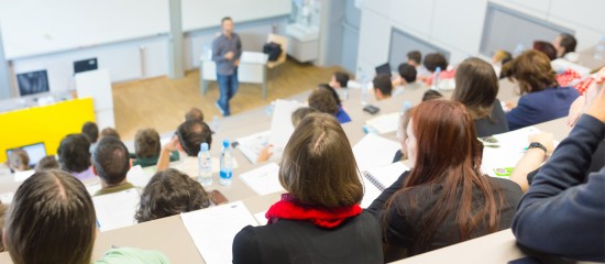 Professionnels de santé : l'intégration des formations paramédicales à l'université