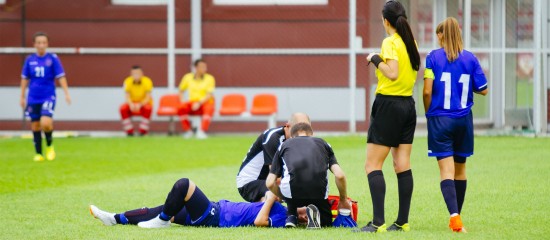 Sport : formation des arbitres aux gestes qui sauvent