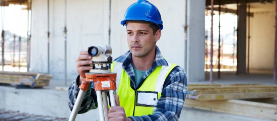 Géomètres-experts : ouverture des SPE à la profession