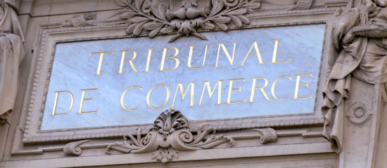 Greffiers des tribunaux de commerce : instauration d'un Code de déontologie