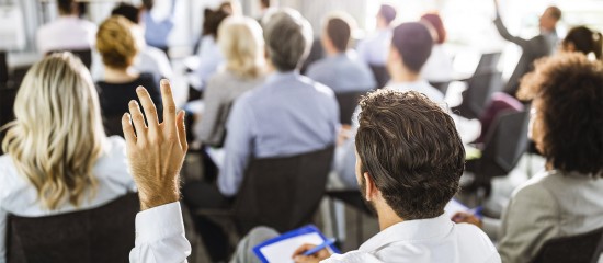 Qui doit prouver l'irrégularité de l'assemblée générale d'une association ?